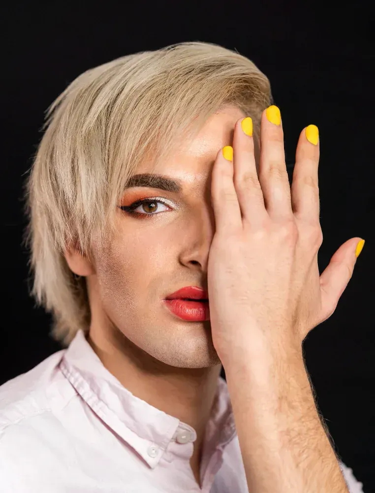 Salon de coiffure femme — aperçu visuel 5