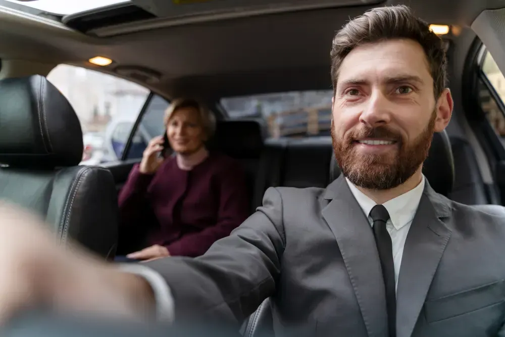 Taxi / chauffeur privé — aperçu visuel 1