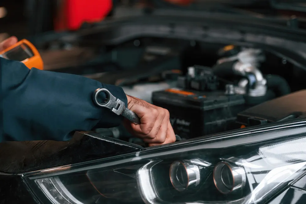 Garage automobile : illustration pour une page de création de site web en Belgique