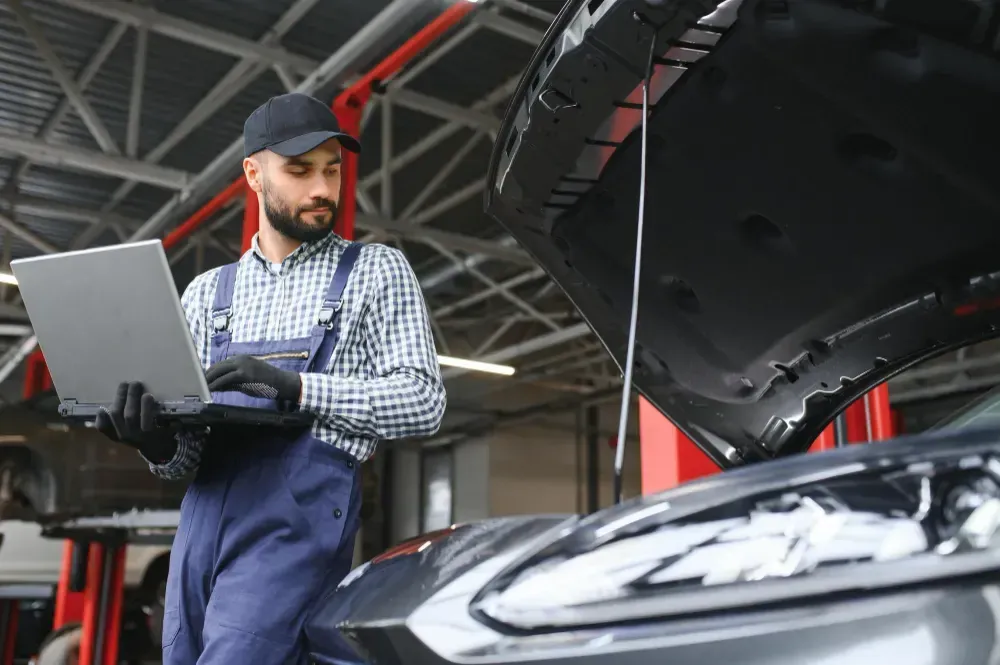 Garage automobile — aperçu visuel 5